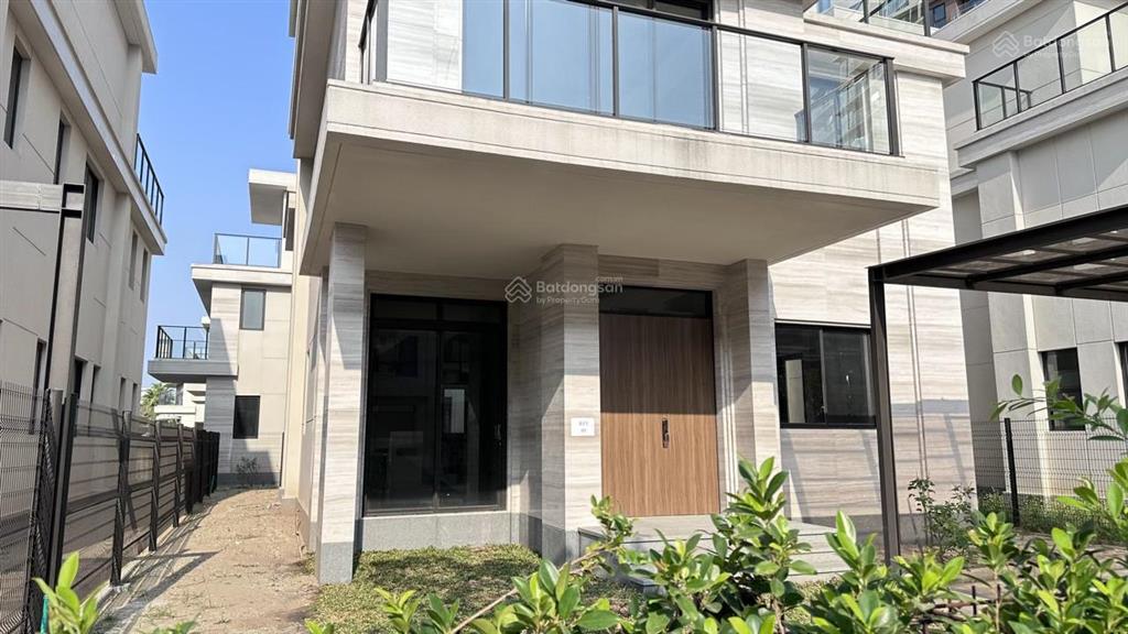 Bán bt ven sông the mizuki  sổ hồng  dt 350m2 giá 39 tỷ  0934 094 ***