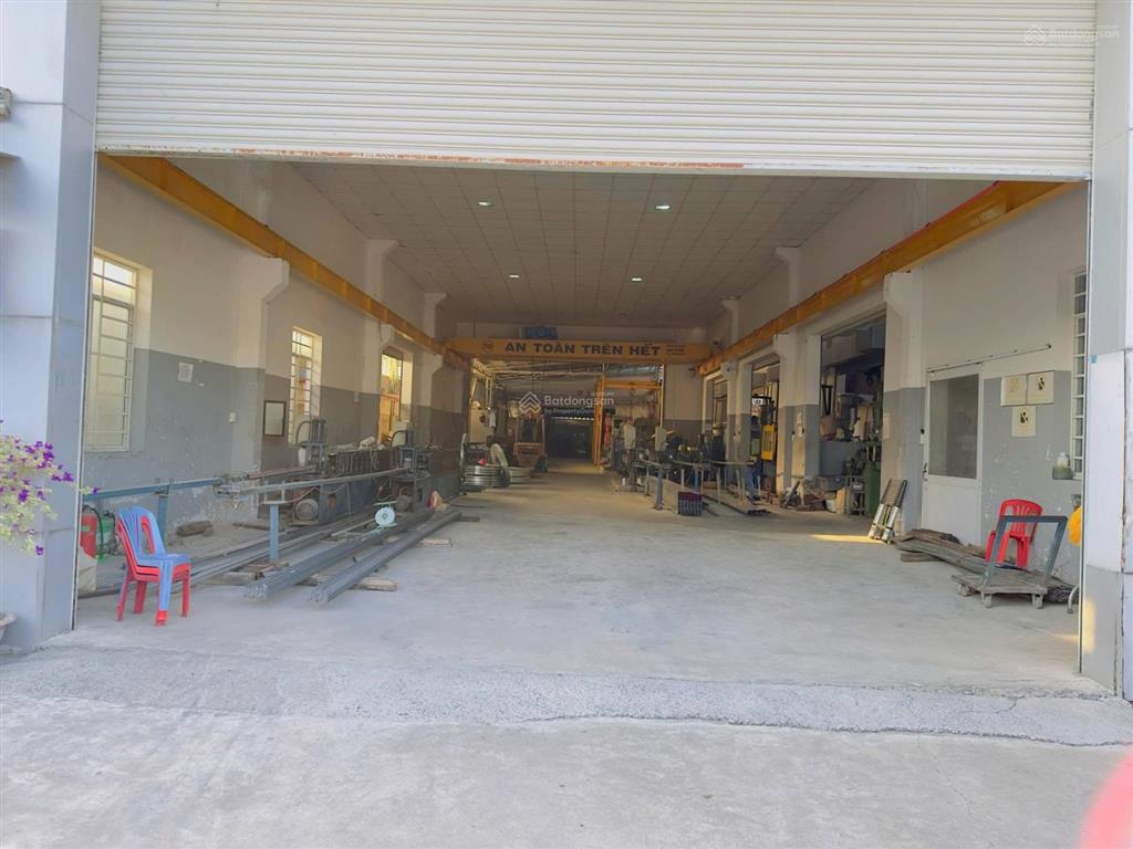 Nhà xưởng 2300m2 full thổ cư mt nhị bình 15, xã nhị bình. nay là xã đông thạnh tphcm. giá 58 tỷ