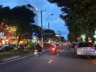 Bán nhà mặt tiền đường 30m bàu cát, phường tân bình vị trí đẹp 72m2 x 4 tầng