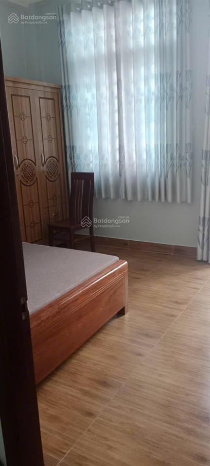 Cho thuê nhà 3 tầng giá 10 triệu tháng,đầy đủ nội thất,nhà mới tinh