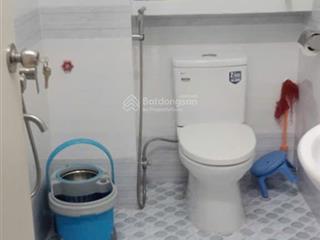 Cho thuê nhà 3 tầng giá 10 triệu tháng,đầy đủ nội thất,nhà mới tinh