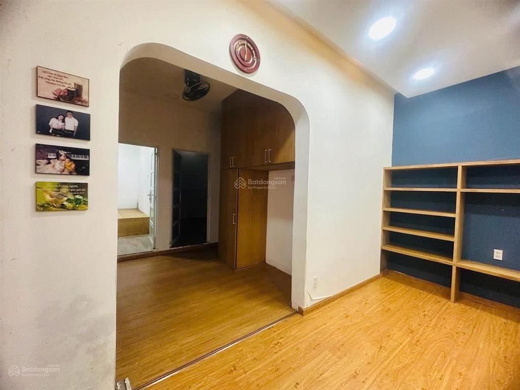 Bán nhà ngay ngã tư vườn lài, dt 6x10m, giá 3.4 tỷ