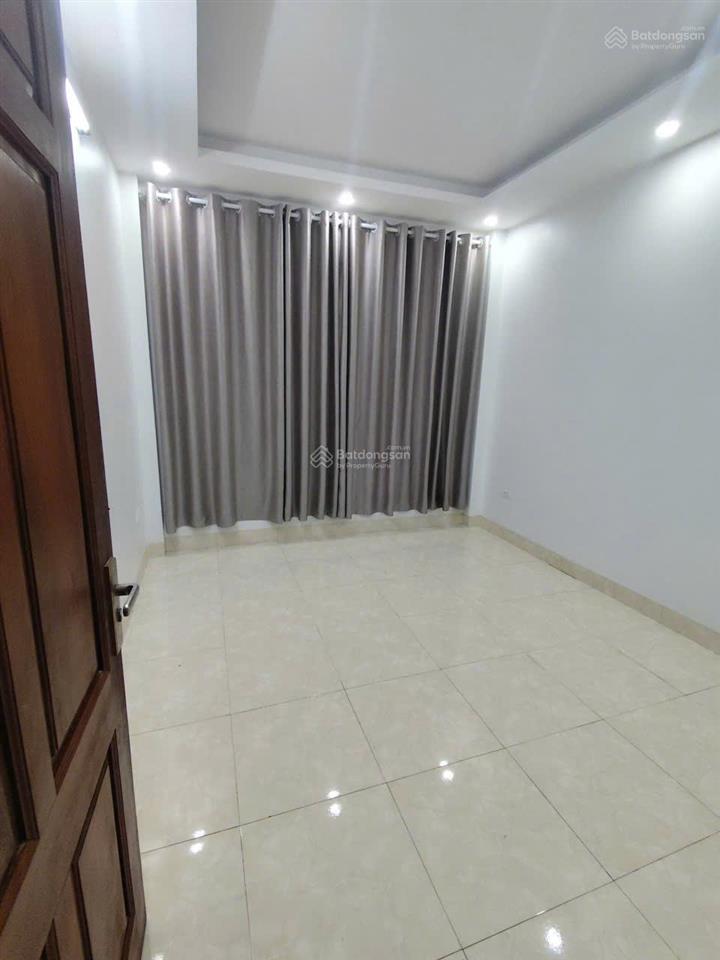 Bán nhà 5 tầng mới khu hà trì, đủ công năng sử dụng