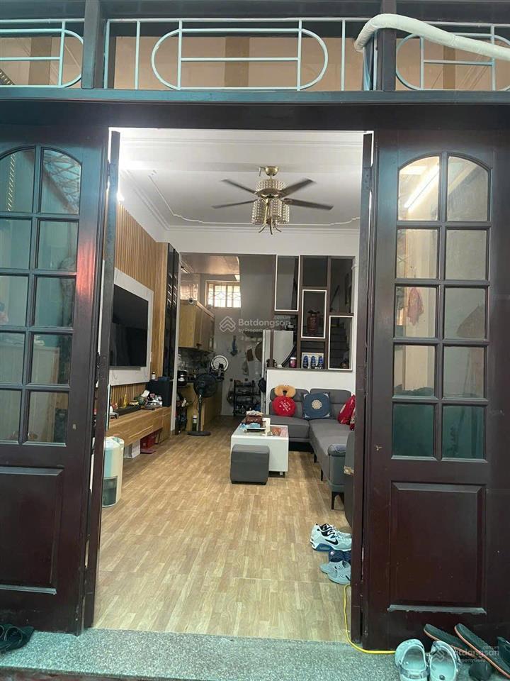 Bán nhà 4 tầng mới khu mỗ lao hà đông. dt. 44m2. mt. 4m2. sổ đỏ cc