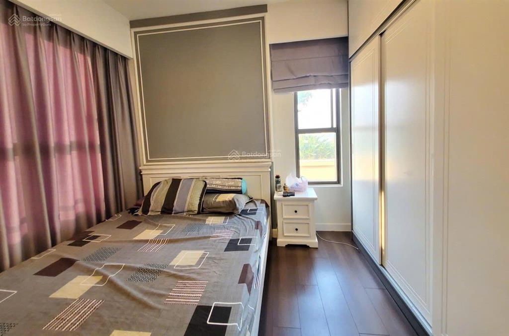 Bán gấp căn hộ sun avenue liền kề thủ thiêm 90 m2 có 3 phòng ngủ đã có sổ 8,2 tỷ tl,  0983 002 ***