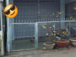 Bán gấp nhà mặt phố tại loui pasteu, châu phú a, châu đốc, 2 tỷ vnd, 5m x20m 100m2,  0983 002 ***