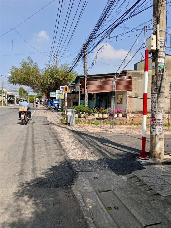 Bán đất thổ cư gần kcn giang điền giá 1.2 tỷ dt 90m2  0908 387 ***