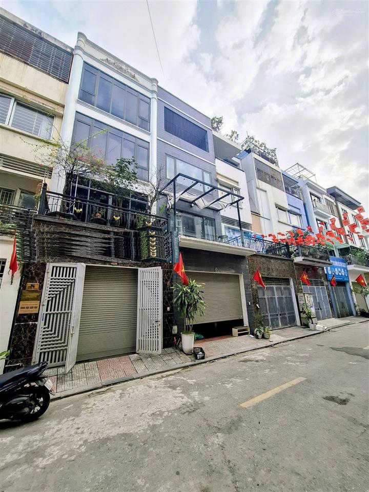 Giá tốt, cho thuê liền kề kđt văn phú, 75m2, 4 tầng, nhà đẹp, làm văn phòng, ở