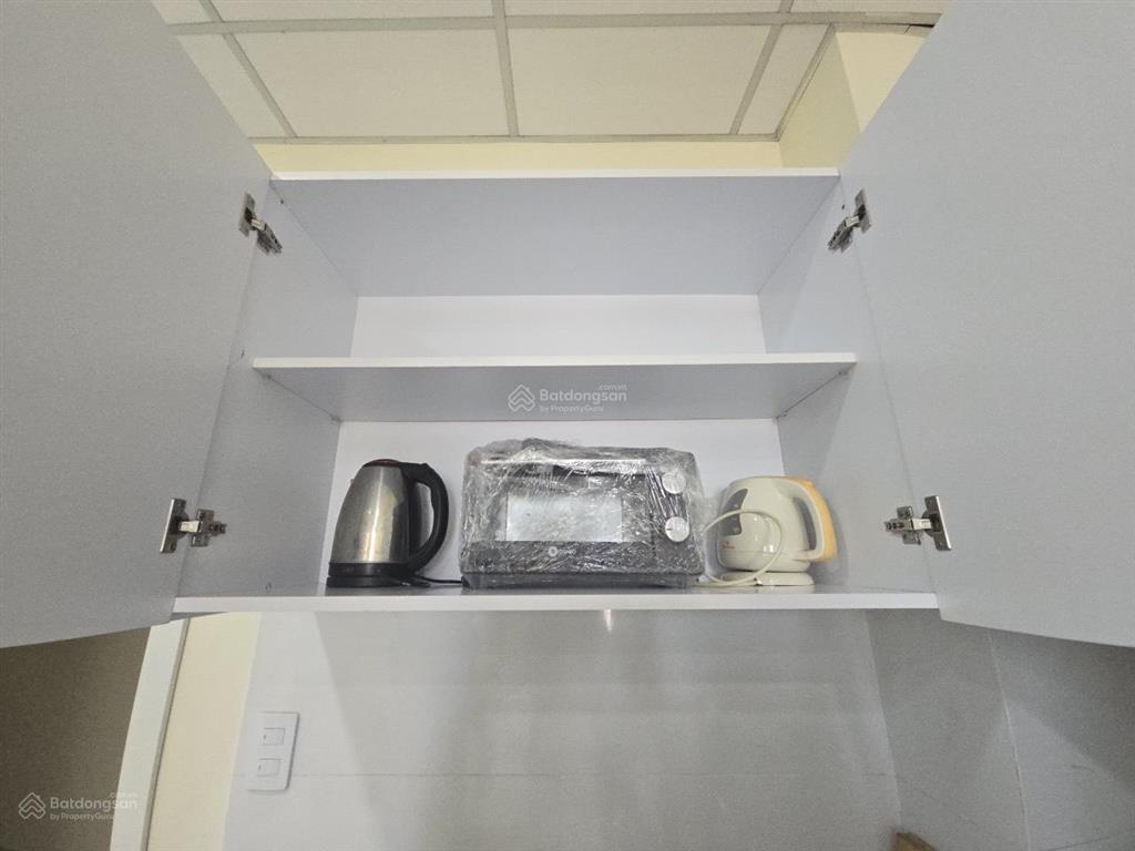 Cho thuê căn hộ chung cư dgold dt 39m2/ 1pn1wc. full nội thất. giá 4 triệu cọc 1 tháng