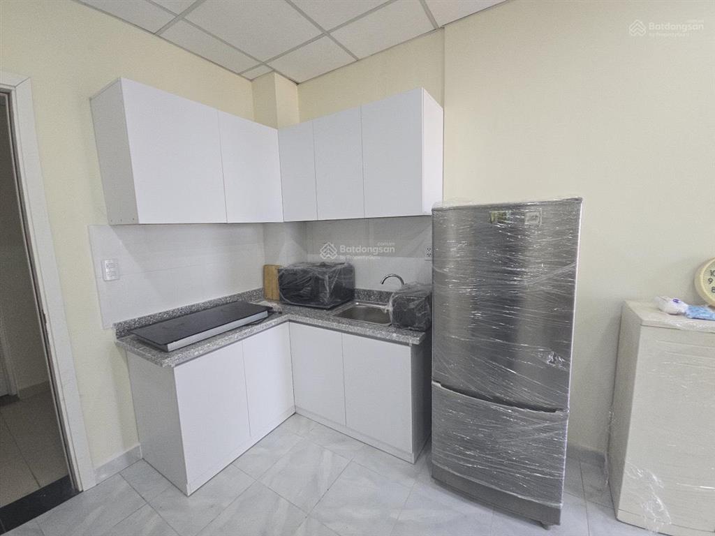 Cho thuê căn hộ chung cư dgold dt 39m2/ 1pn1wc. full nội thất. giá 4 triệu cọc 1 tháng