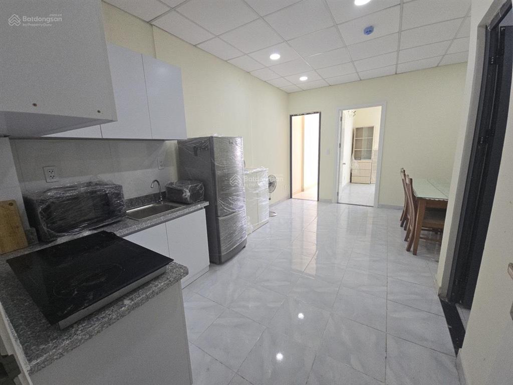 Cho thuê căn hộ chung cư dgold dt 39m2/ 1pn1wc. full nội thất. giá 4 triệu cọc 1 tháng