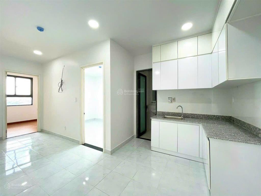 Căn hộ đẹp dgold 68 hương lộ 80, 64m2 2pn 2wc 2 ban công chỉ 1,690 tỷ. nhà mới 100%