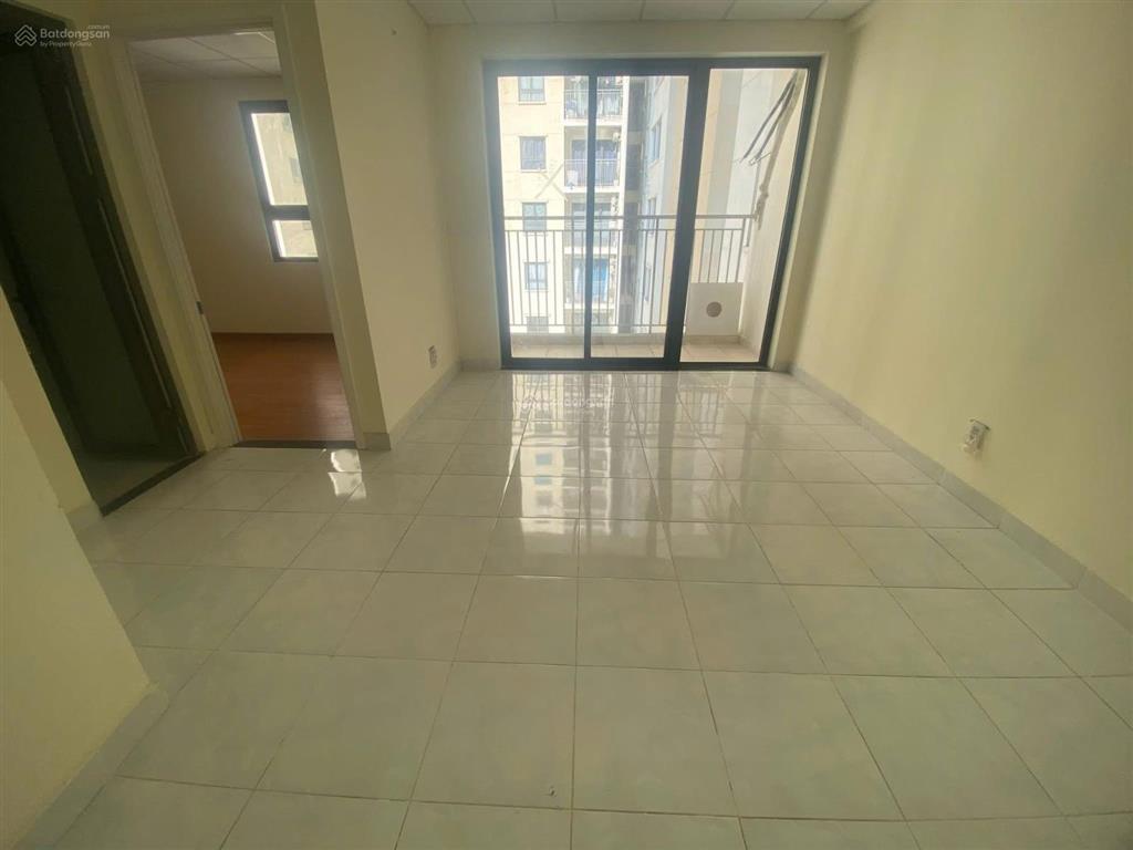 Bán căn góc 2 ban công khu noxh vĩnh lộc a. 2pn2wc.giá 1.690 tỷ không phát sinh.có phí bảo trì