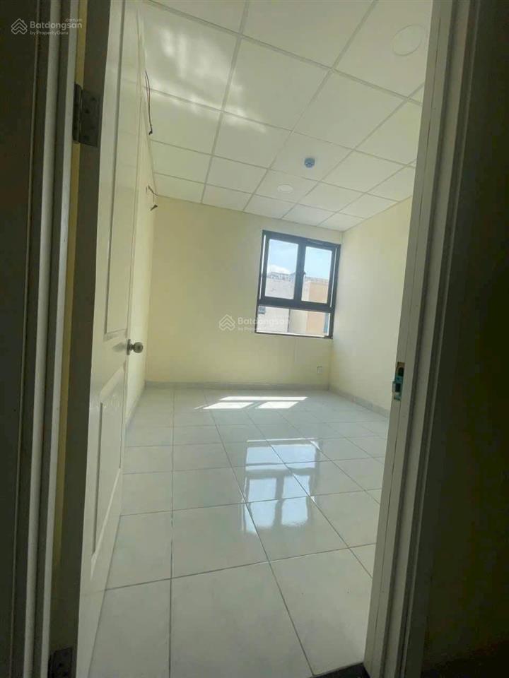 Bán căn hộ khu nhà ở vladgold.dt 42m2.có 1pn1wc. lầu trung.sẵn hđ thuê. giá 1.050 tỷ. hỗ trợ hs