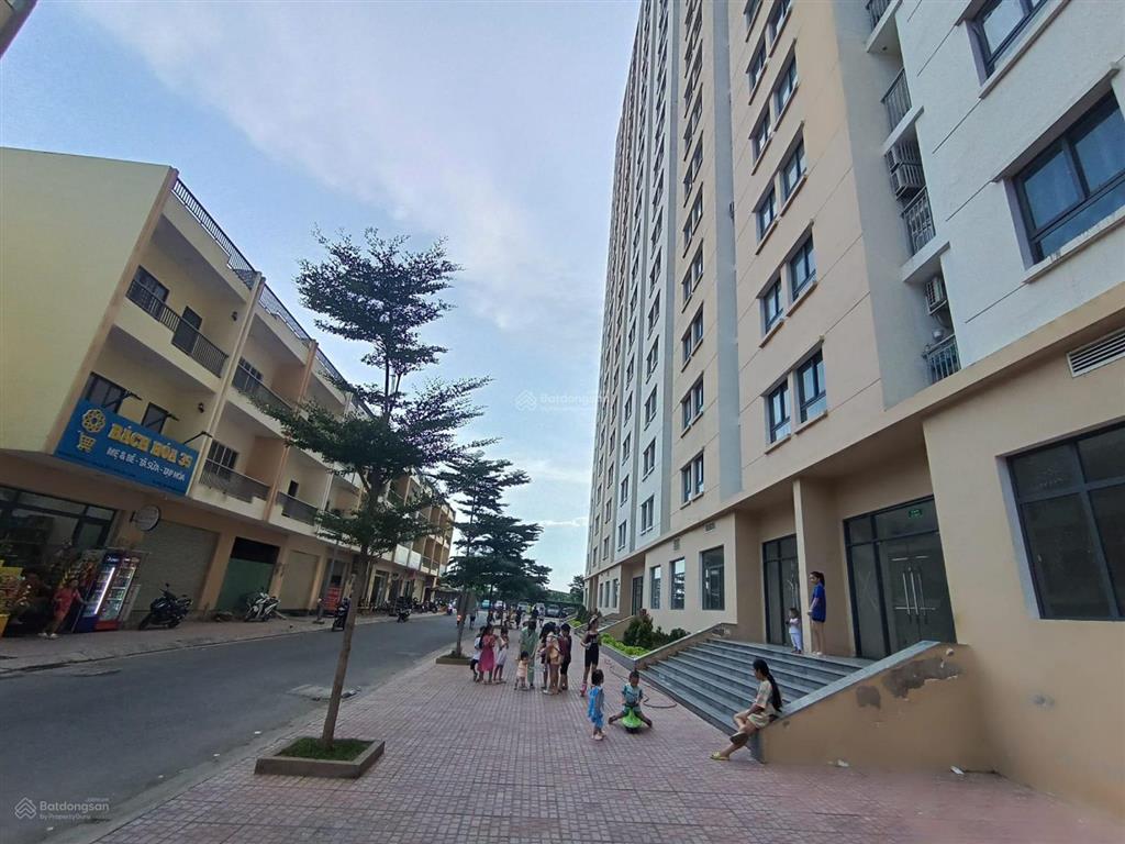 Căn hộ 2 phòng ngủ  2 vệ sinh (căn góc)  vĩnh lộc a/ d'gold  chỉ 1,890 tỷ. tầng 8. ở liền