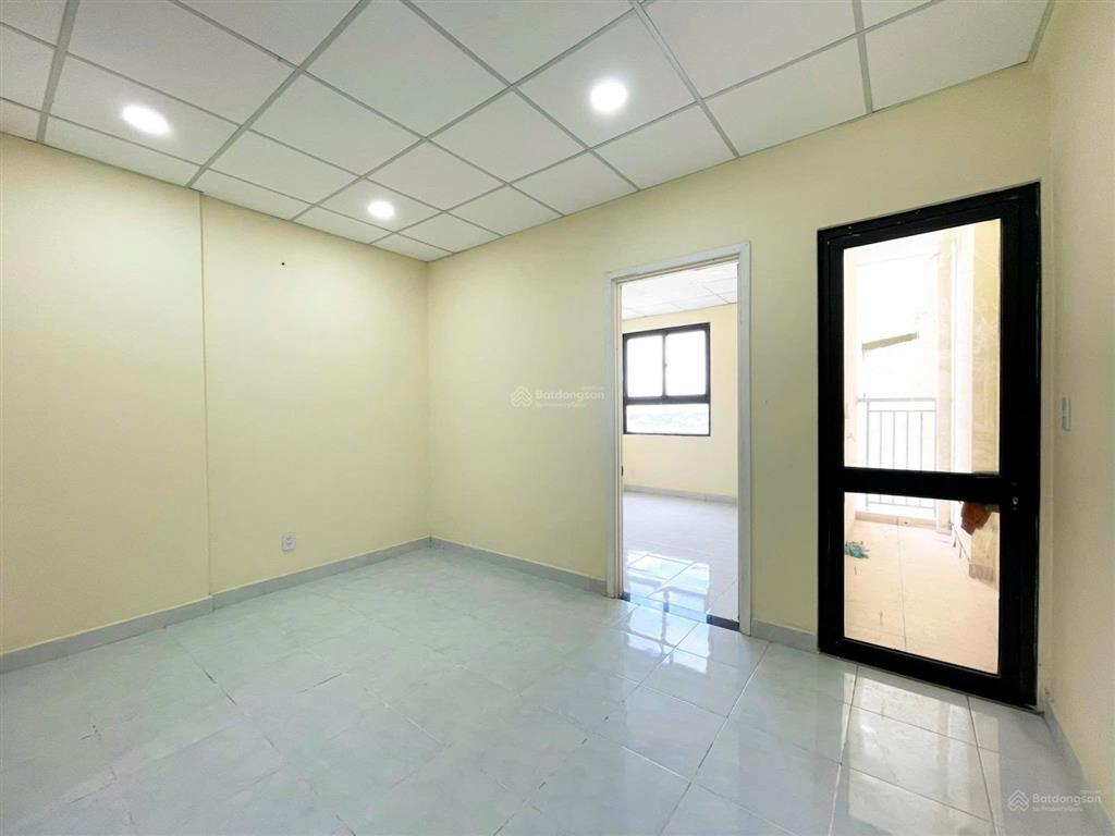 Cho thuê căn hộ dgold  ngay hương lộ 80
diện tích 37m² 1pn1wc. tầng 6 giá 3.7tr cọc 1 tháng