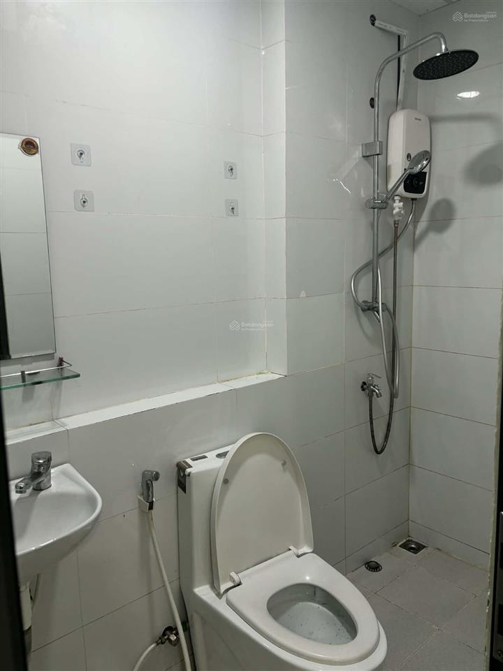Cho thuê căn hộ dgold  ngay hương lộ 80
diện tích 38m²/ 1pn1wc. giá 4.8 triệucó máy lạnh.