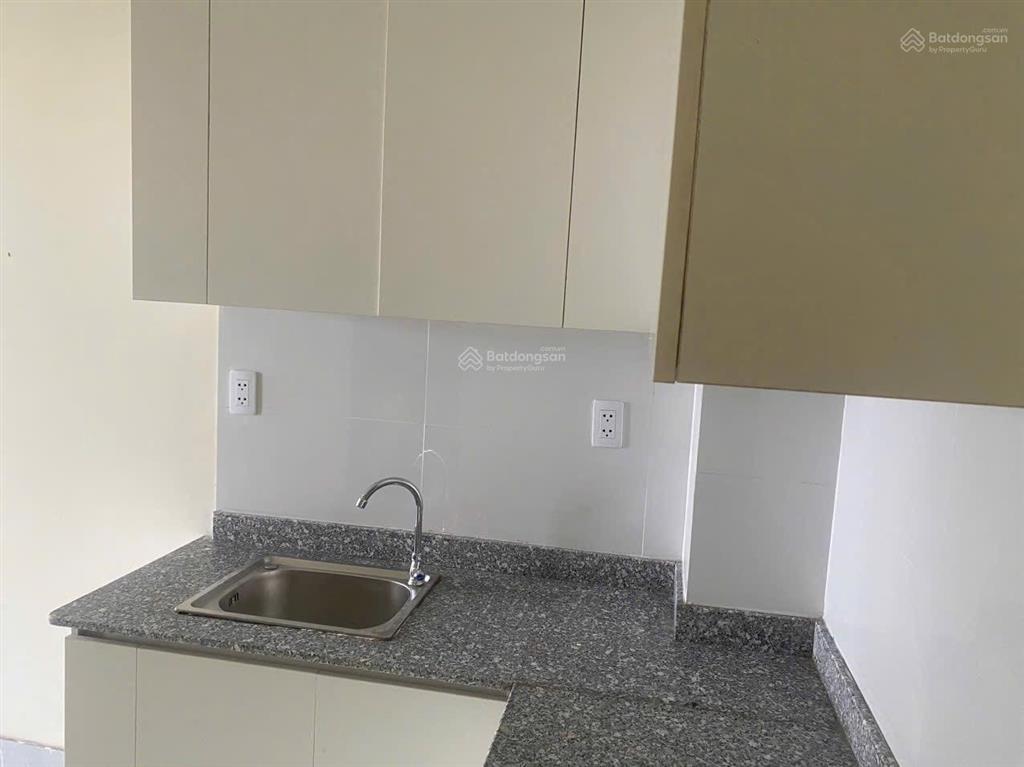 Cho thuê căn hộ dgold  ngay hương lộ 80
diện tích 39m2/ 1pn1wc. tầng 6 giá 3.7triệu cọc 1 tháng