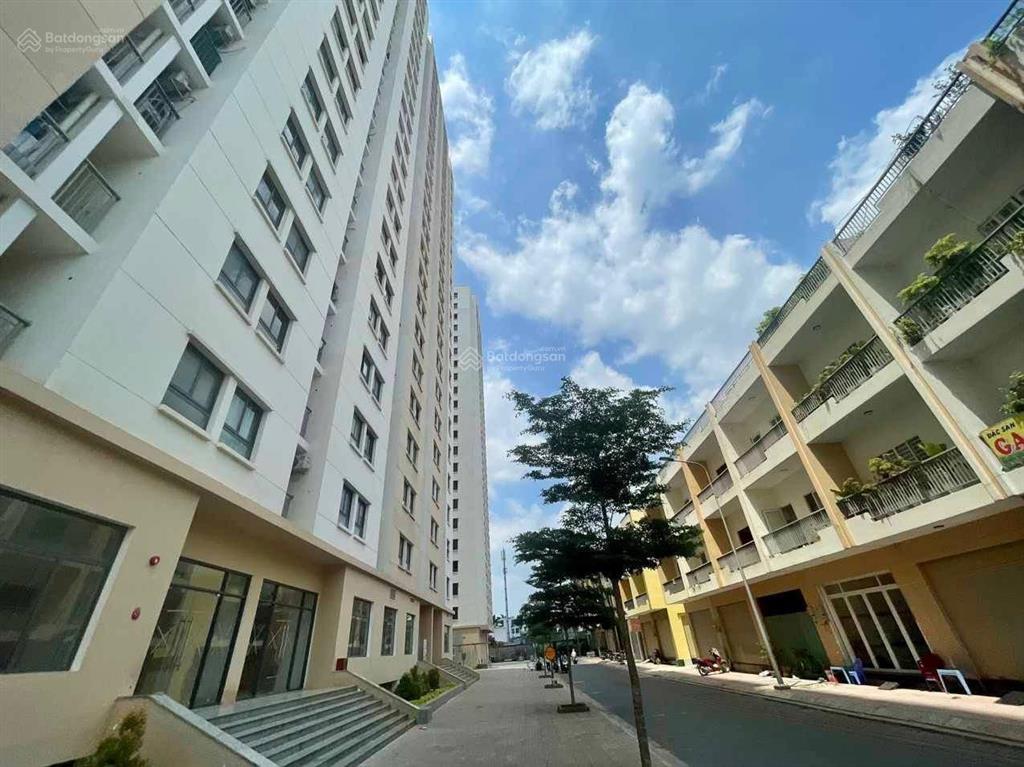 Cho thuê căn hộ chung cư d’gold  tại hương lộ 80 dt 38m | 1pn | 1wc. giá 4.8triệu. có máy lạnh