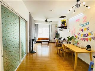 Cần bán căn hộ flora anh đào (mặt trước) đông nam  full nội thất. giá bán 3,150 triệu. có sẵn sổ