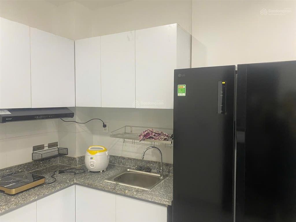 Bán căn hộ tại dgold  vĩnh lộc  bình chánh. dt 40m2. trần chìm, cửa 2 lớp. để lại nội thất.