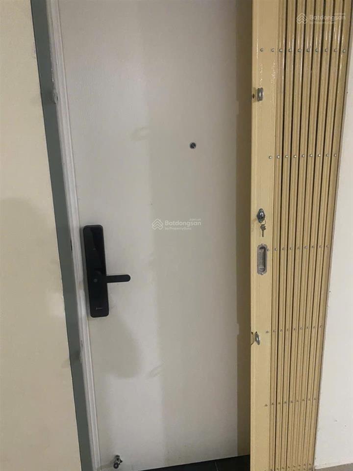 Bán căn hộ tại chung cư dgoldvĩnh lộc a. dt 40m2. gồm 1pn1wc. đầy đủ nội thất. giá hơn 900tr