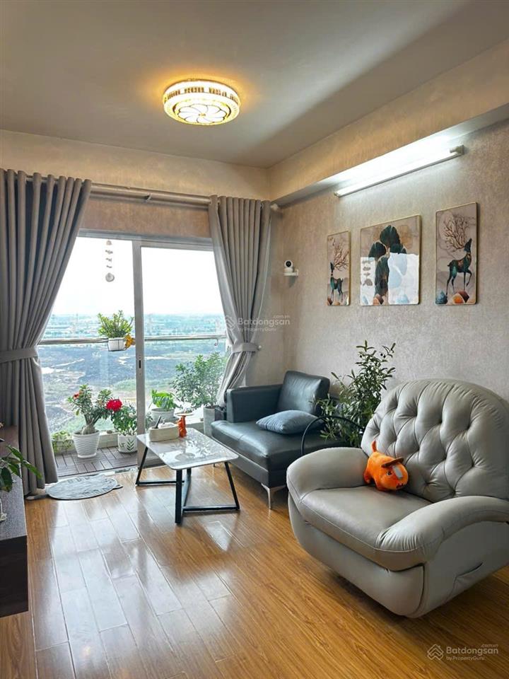 Bán căn hộ 2pn 2wc dự án flora anh đào nội thất dính tường đẹp. nhà đã có sổ hôngview global city