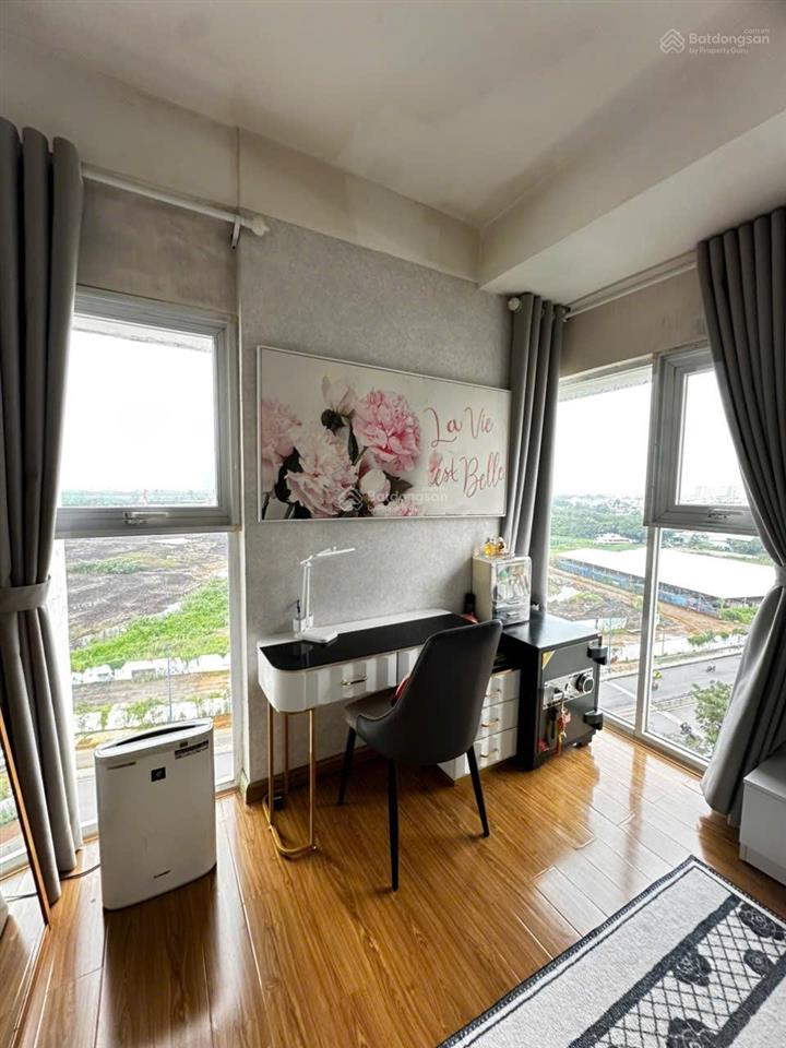Bán căn hộ 2pn 2wc dự án flora anh đào nội thất dính tường đẹp. nhà đã có sổ hôngview global city