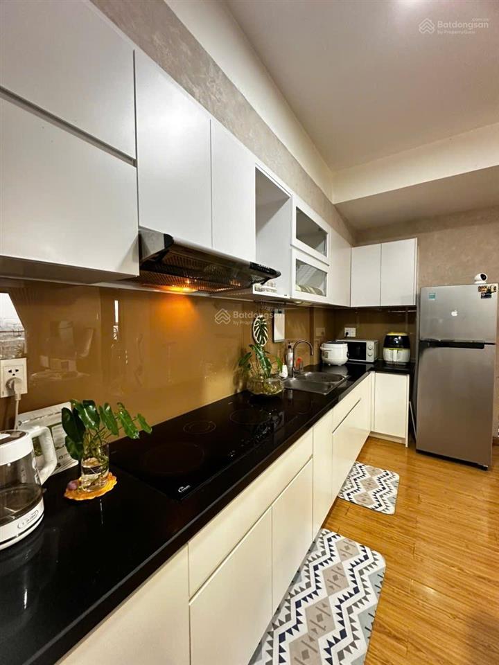 Bán căn hộ flora anh đào dt 69m2 view globai city( 1 tầng có 4 căn) 2pn2wc nhà y hình. giá 3,890