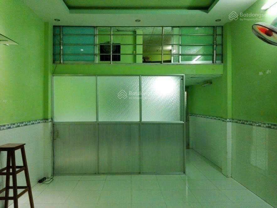 Cho thuê nhà nguyên căn phùng hưng, phường 13, quận 5