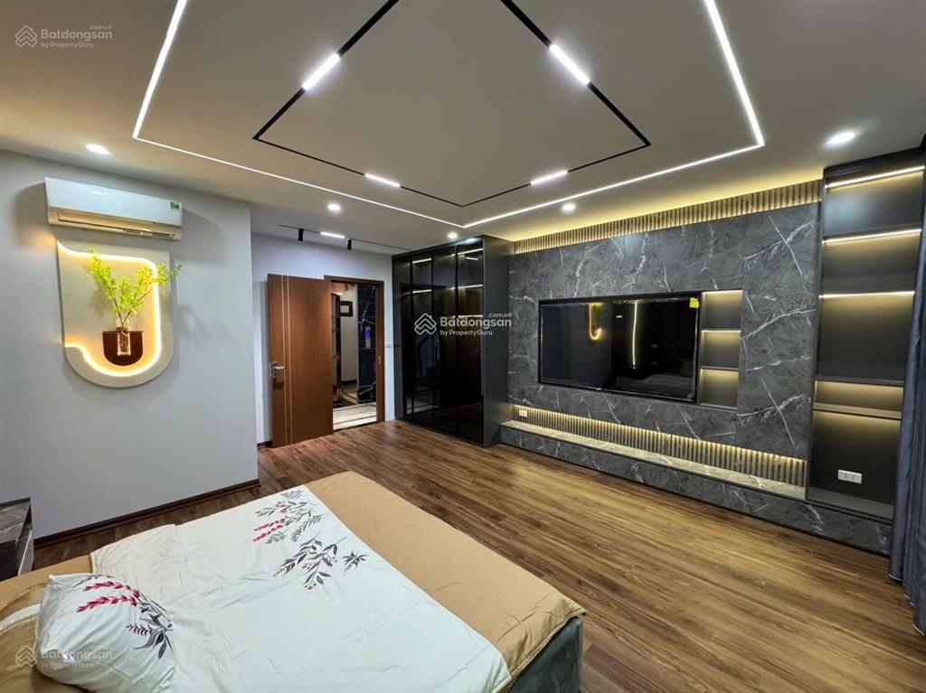 Cho thuê nhà riêng tại nguyễn văn cừ, 10 triệu, 160 m2, đẹp, nhiều tiện ích