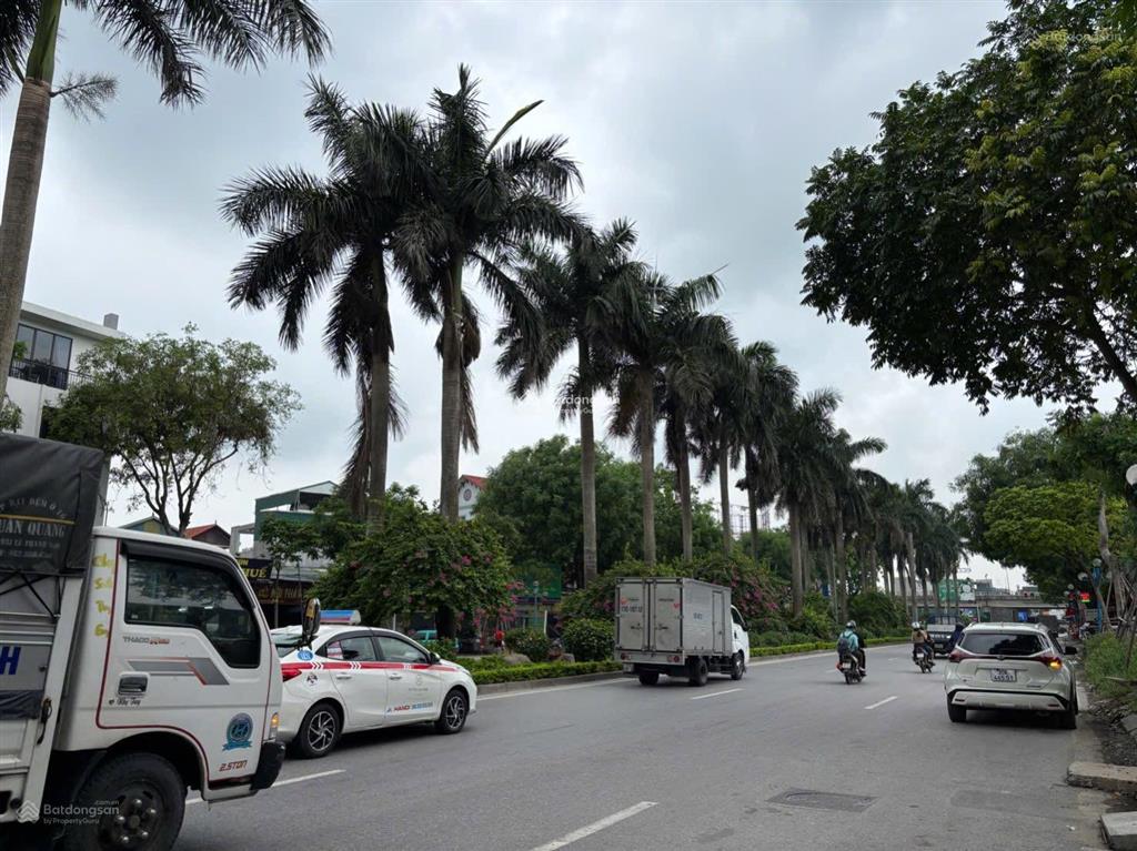 Bán nhà mặt phố giáp hải, 240 triệu / m2, 205 m2, chính chủ uy tín