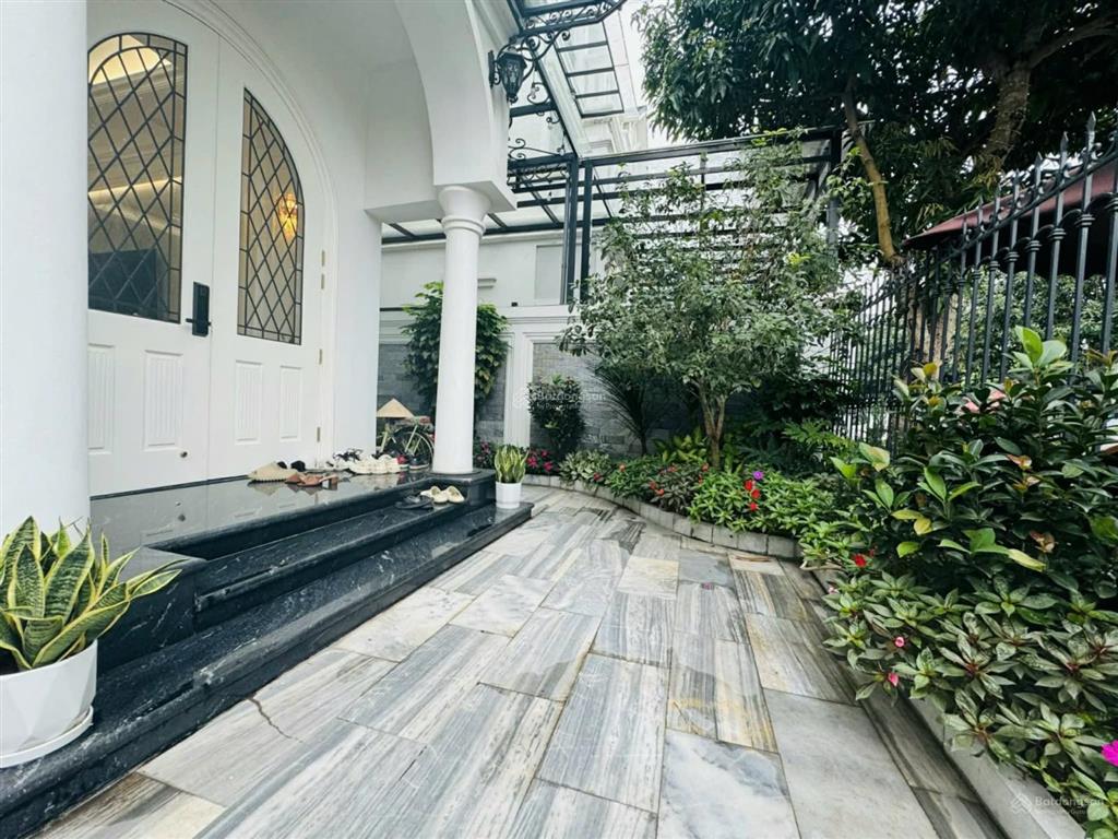 Chính chủ bán song lập diện tích lớn giá chỉ 4x tỷ 0935 338 ***