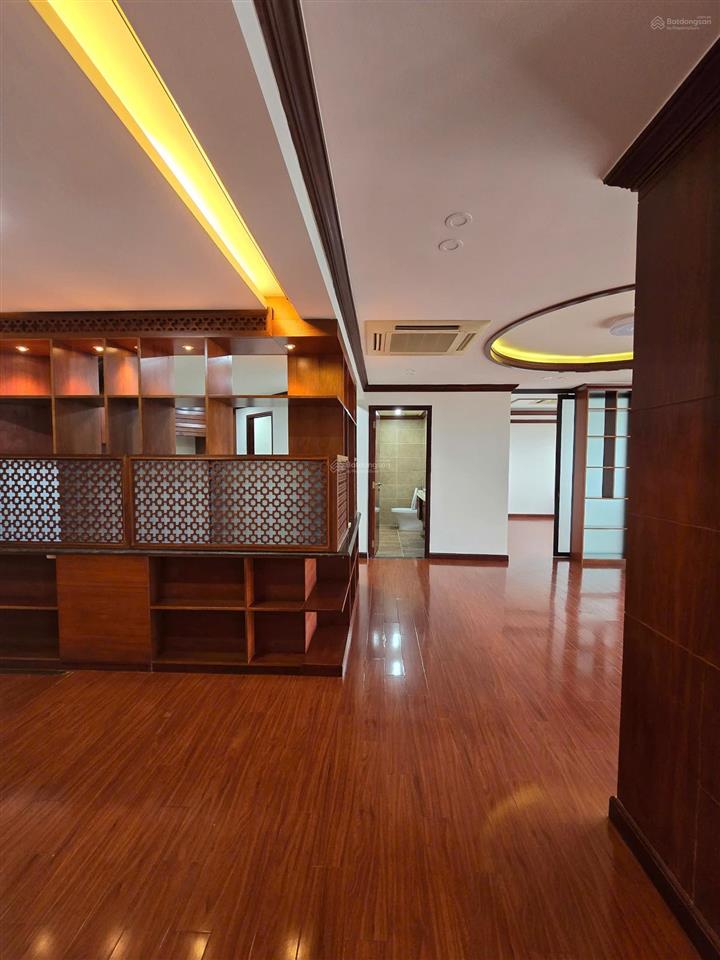 Bán căn hộ sky villa tại imperia an phú giá siêu hời 25,5 tỷ, 232m2. hot!