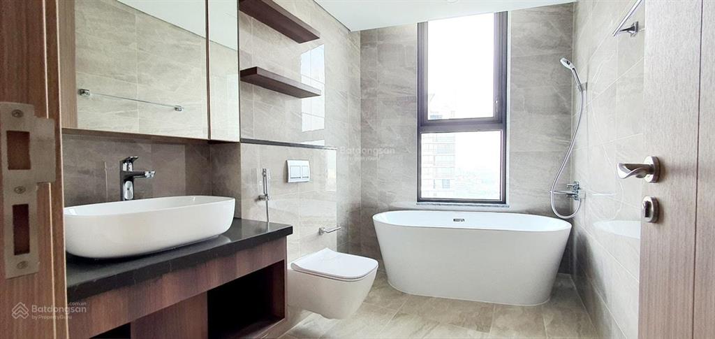 Bán gấp căn 3pn góc, 127 m2, view trực diện sông sài gòn tại thảo điền green, giá tốt!