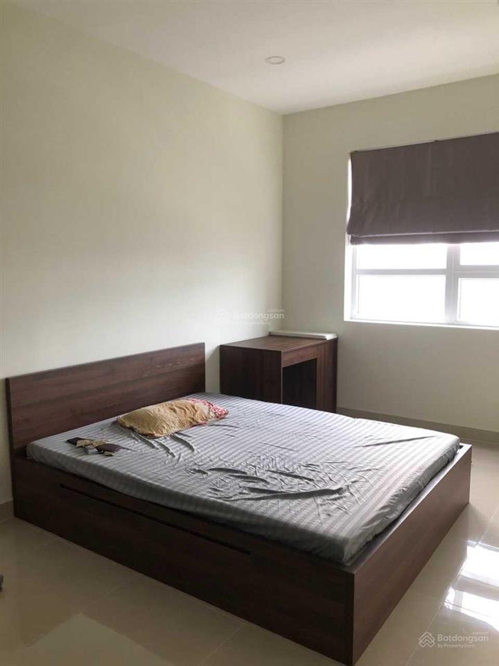 Cho thuê gấp căn hộ 2pn 2wc 70m2 giá 9.5 triệu/tháng,  0974 025 ***