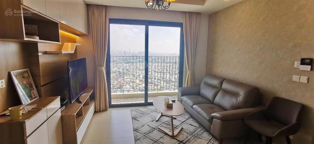 Căn 75m2 view hồ bơi tầng đẹp thoáng  giá thuê 14tr full nt  còn giảm cho khách kĩ nhà vào ở ngay