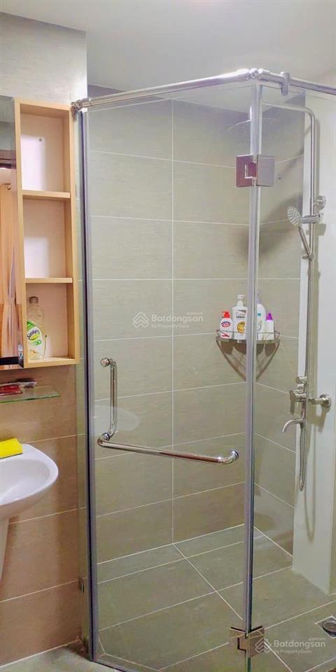 Căn 75m2 view hồ bơi tầng đẹp thoáng  giá thuê 14tr full nt  còn giảm cho khách kĩ nhà vào ở ngay