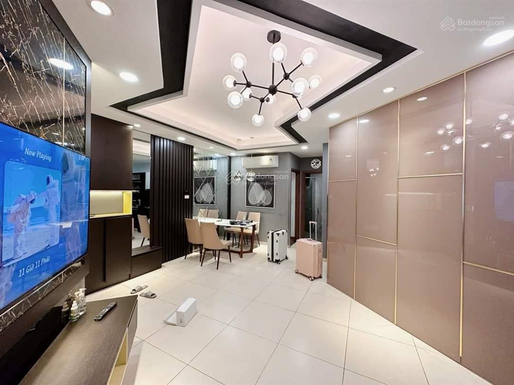 Cho thuê căn hộ cao cấp pegasuite 68m2 full nt rất đẹp giá thuê 12tr  tiện ích cao cấp q8