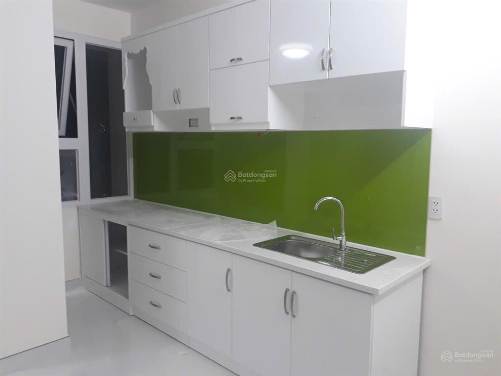 Căn 50m2 giá 2.8 tỷ có sổ. nhà trống đang cho thuê 6tr. có thể nhận ở ngay. tầng thấp