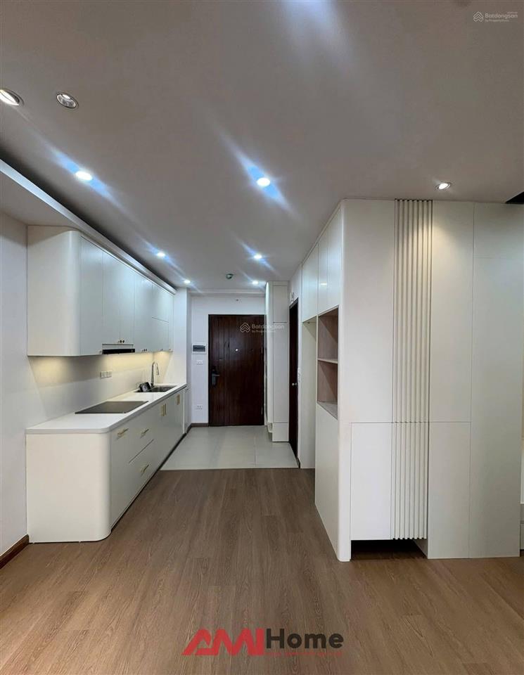 Tôi chính chủ không qua trung gian bán căn 47m2 mặt trước view tennis có sổ đỏ tầng đẹp