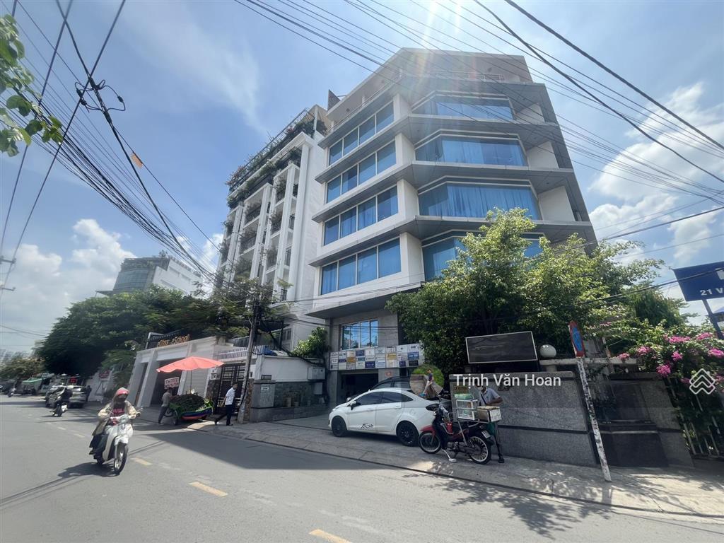 Đất gần vòng xoay trần não 160m2  27.5 tỷ  0908 947 ***