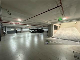 Tòa nhà khu nguyễn gia trí  d2  bình thạnh  1300m2  hầm 4 tầng  300 tr/ tháng  0908 947 ***