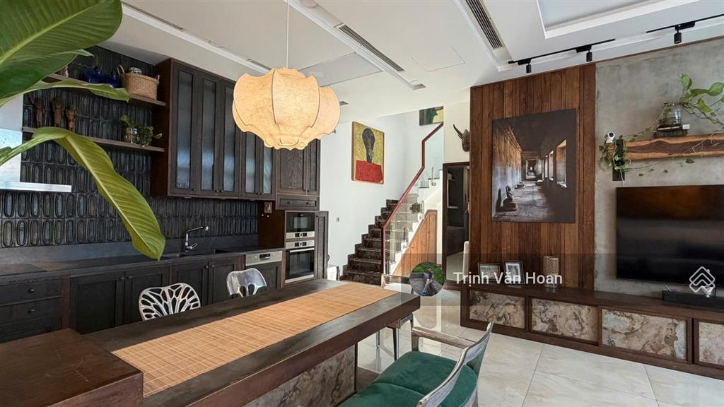 Cho thuê biệt thự mini thảo điền 4 pn, đẹp  0908 947 ***