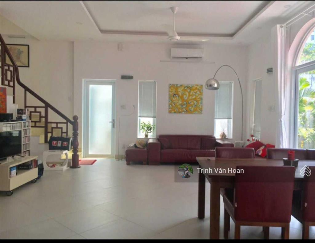 Bán nhà khu báo chí thảo điền  10x11m  3 lầu  35 tỷ  0908 947 ***
