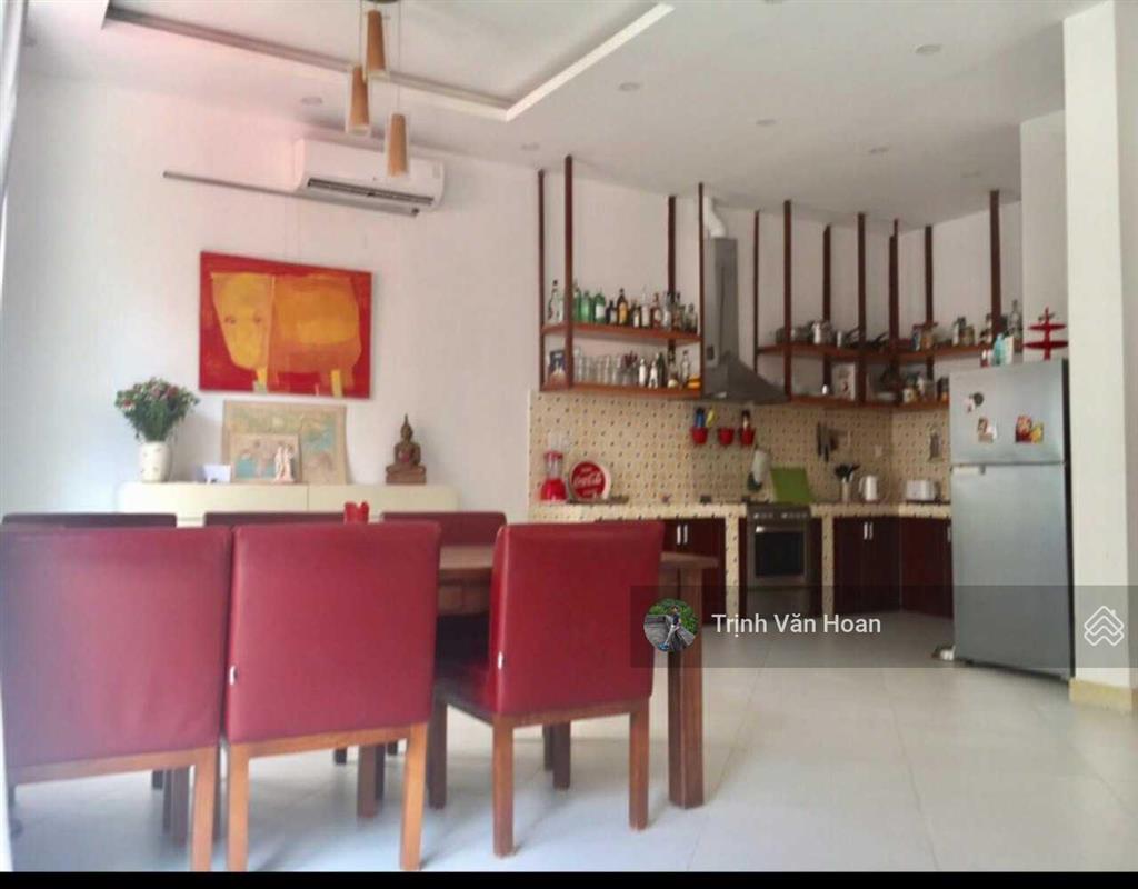 Bán nhà khu báo chí thảo điền  10x11m  3 lầu  35 tỷ  0908 947 ***