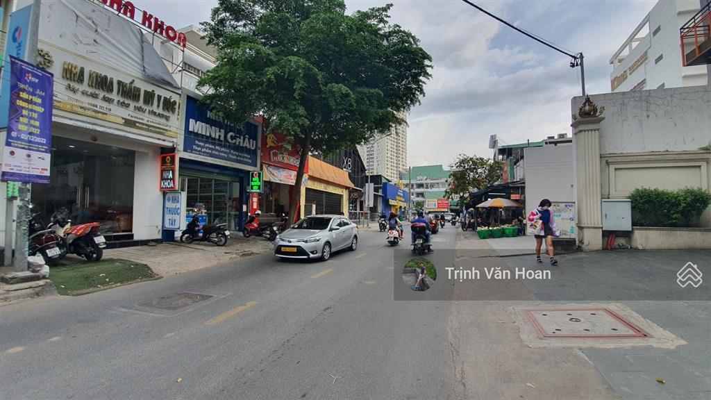 Bán nhà mặt tiền kinh doanh thương mại quốc hương  135m2  0908 947 ***