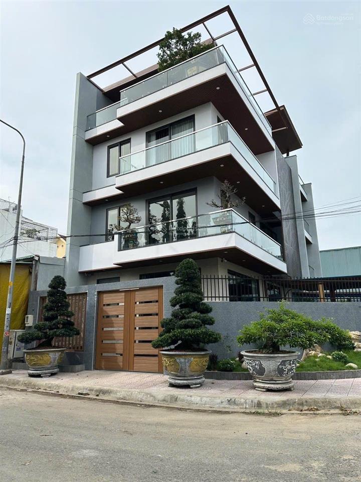 Chính chủ cần bán gấp biệt thự lô góc khu dân cư phú nhuận, diện tích 243m2