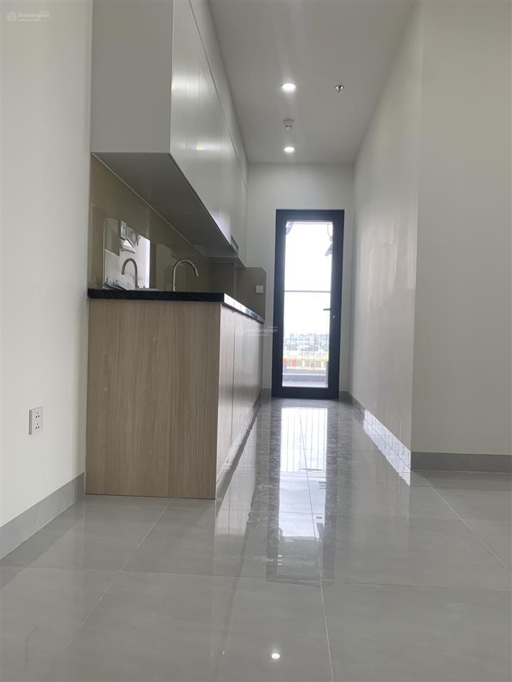Chính chủ cần bán gấp căn góc 2 view thoáng, dt 78m2 tầng trung