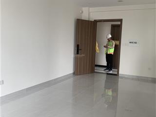 Chính chủ cần bán gấp căn góc 2 view thoáng, dt 78m2 tầng trung